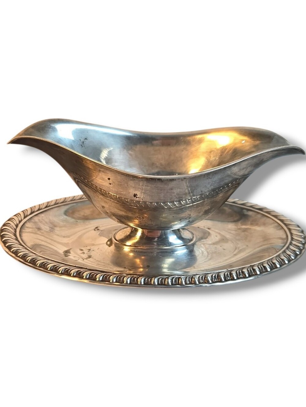 WM Rogers Silverplate Double Spout Sauce Gravy Boat Attached Plate